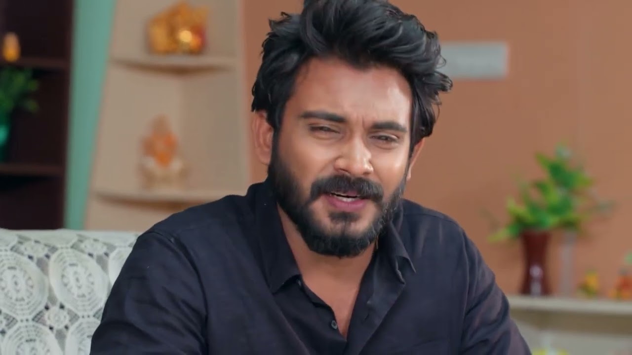 Santosh Vents His Frustration on the Child - Pudhu Pudhu Arthangal - Full Ep 472 - Zee Tamil