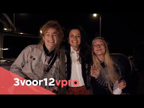 Froukje en S10 winnen de Song van het Jaar 2022 met 'Zonder Gezicht'