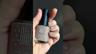 Esmalte Olé tono: Café Mag Perfecto para 🍁 Otoño!