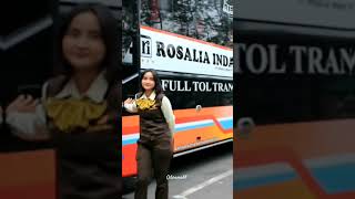 Pramugari Rosalia Hikaru (vely on duty)