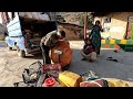 Selling waste collected by mother👨‍👩‍👧‍👦👸 Buying food for Hasti and Hossein👸🤴
