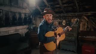 Benjamin Dakota Rogers - Arlo (Official Live Video)