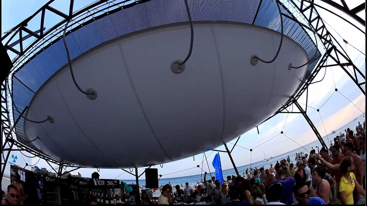 Nils Space @ Kazantip Z20 11.08.2012 pt.2