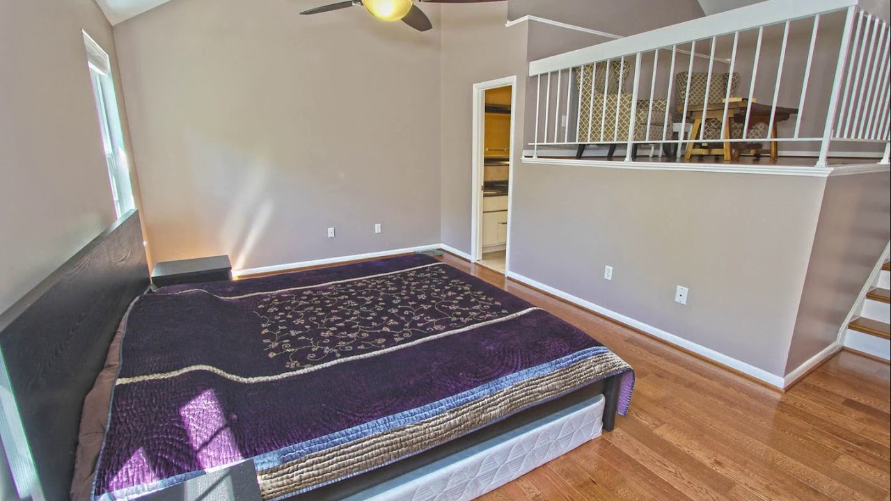 8312 Southern Oaks Court Lorton, VA 22079 Townhouse Real Estate