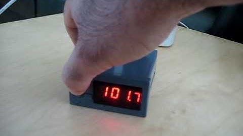 A digital radio with AR1010 and Atmega8