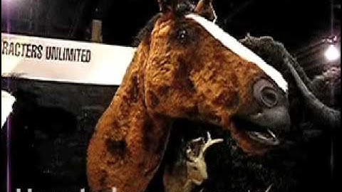 HAUNTEDPROPS.COM ANIMATED Horse Head