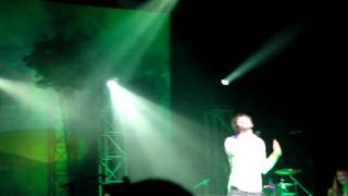 Owl City  Dreams Dont Turn To Dust  In Seoul South Korea Throwing Glitter Into The Air 2