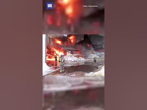 Huge fire rips through Russian warehouse in Rodniki near Moscow