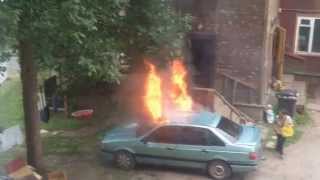 видео: Mашина сгорает просто в секунды. #машина #afrodittablond #пламя #лайкни #amazing #f4f #followme картинка: Mашина сгорает просто в секунды. #машина #afrodittablond #пламя #лайкни #amazing #f4f #followme