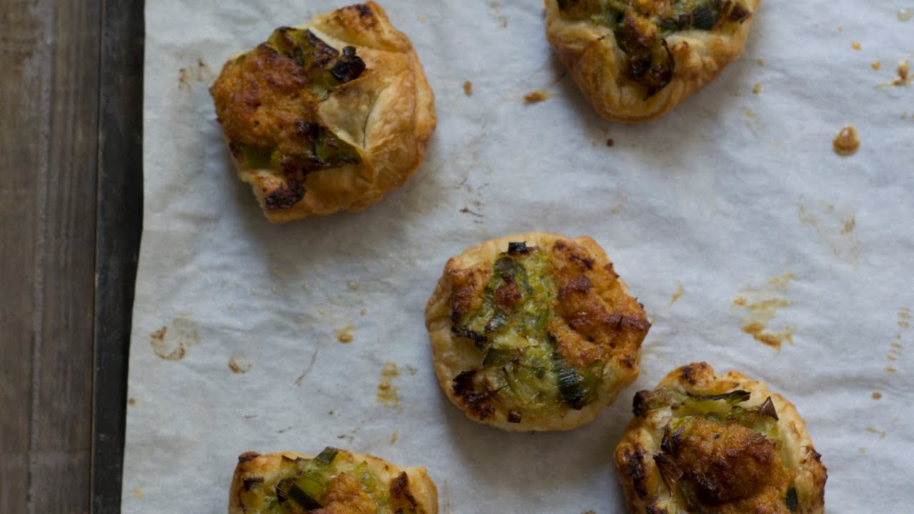 Mini Feuilletés aux poireaux et au crabe - FoodizBox n°36