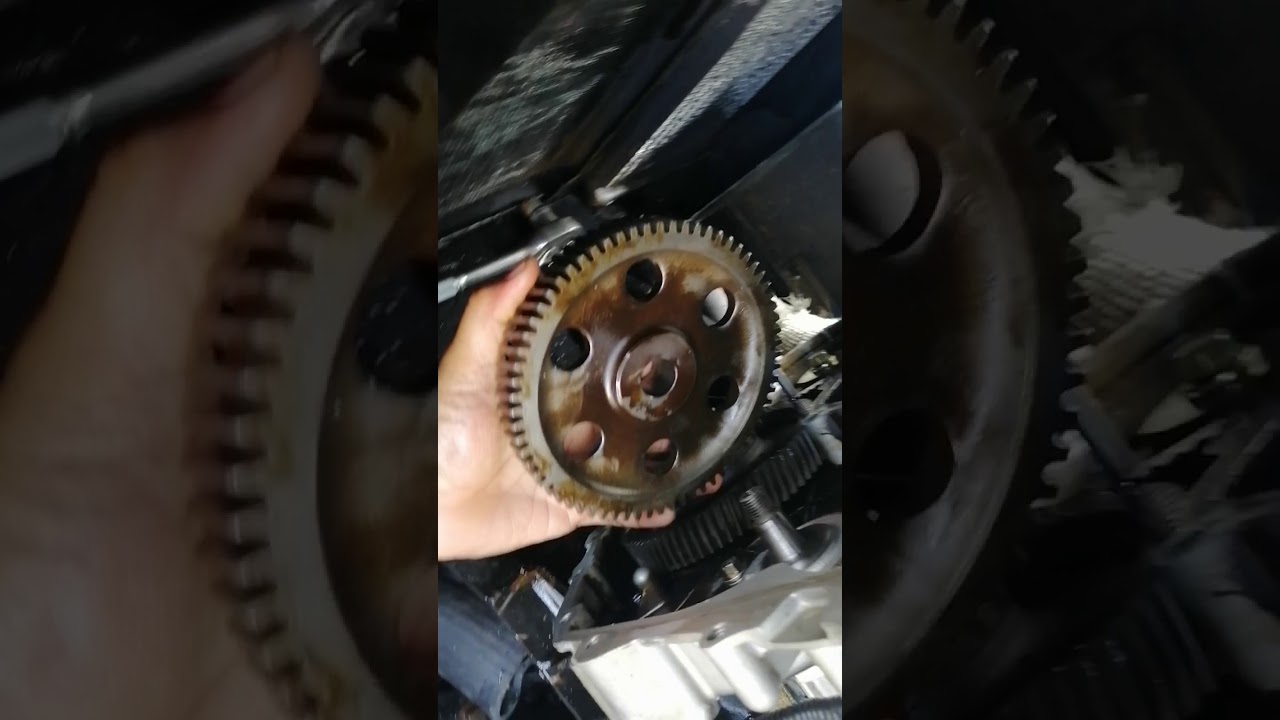 1104C PERKINS ENGINE TIMING GEAR SITTINGS WITH INJICTION PUMP SITTING