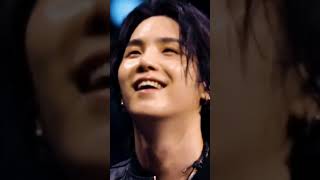 What if SUGA sings chuttamalla 💜💜💜💜💜 # SUGA 💜💜💜💜 # BTS 💜💜# Army 💜💜💜 # Army Blink Girl Jigyansha 💜💜💜
