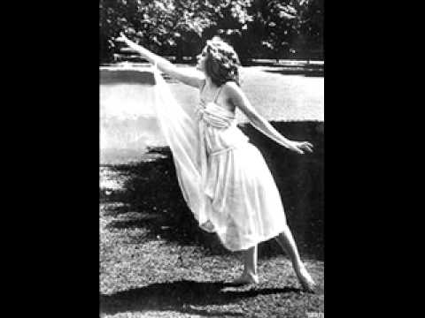 YouTubeでJack Pettis & His Pets Irving Mills - Baby 1928を視聴