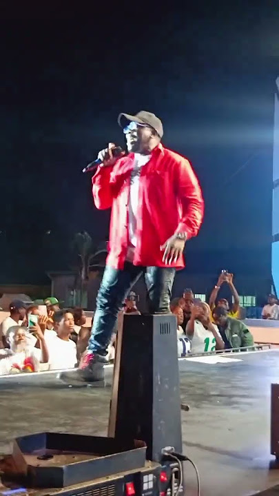 Geosteady performance at all white concert dax vibes #bobiwine #comedy #soroti #geosteady geosteady