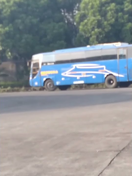 Story WA Bus Budiman di Lintasan Terminal Tasikmalaya