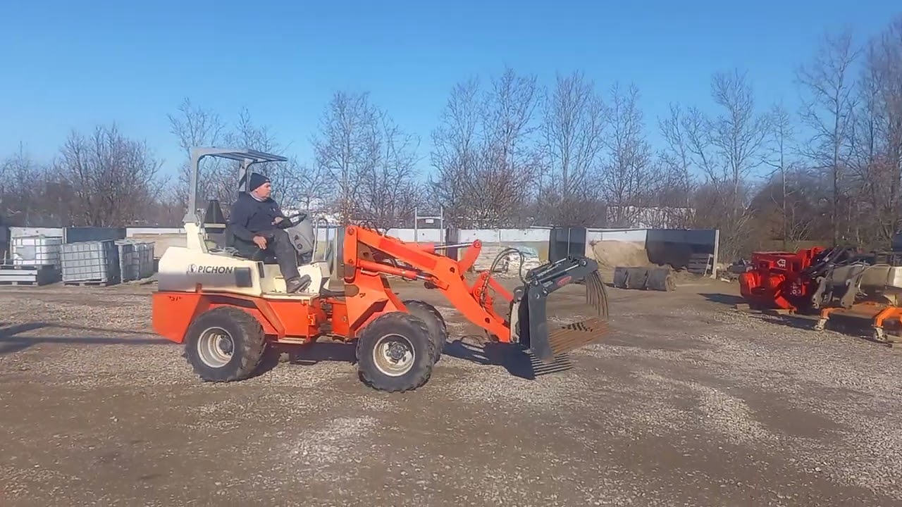 Pichon P510 minilæsser / Miniloader(For sale on www.retrade.eu)