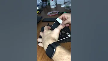Вздулась батарейка телефона! Аккуратно!