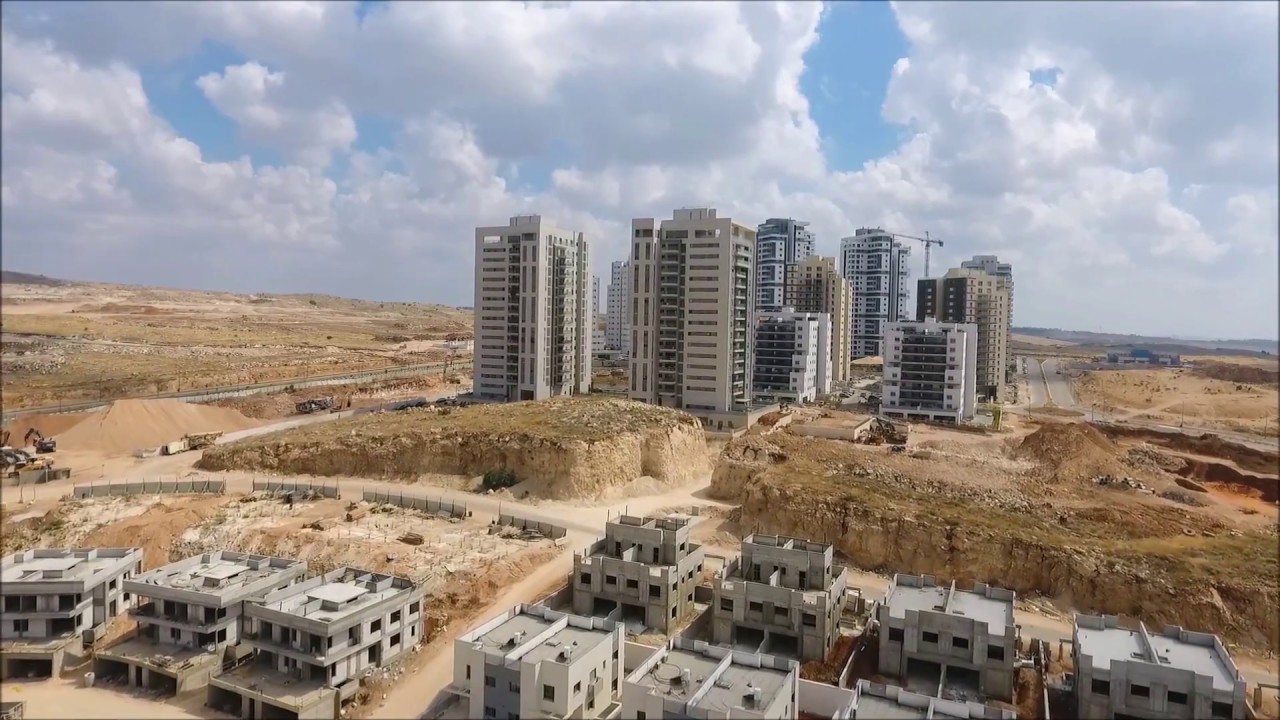 ראש העין ממעוף הרחפן