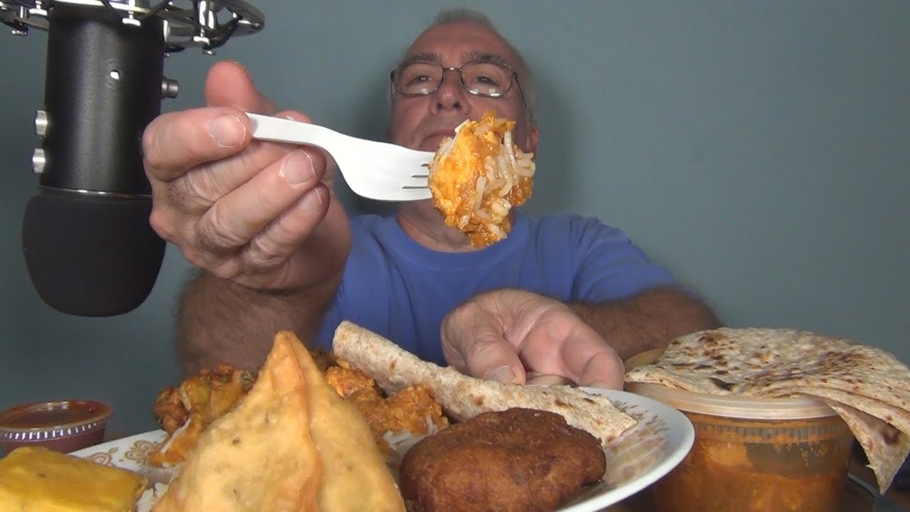 ASMR Eating Chicken Curry meal