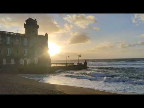 mare agitato dopo la tempesta 