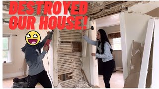KITCHEN WALL REMOVAL / RENOVATION TIME LAPSE
