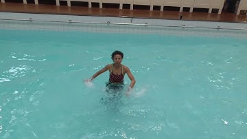 Aqua instructor tip swivel with rhythm change