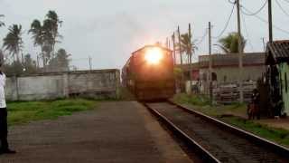 Slrs Cl M6 794 With Train Ping Lunawa Station
