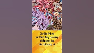Cả nghìn thỏi son vứt thành đống ven đường, nhiều người dân đến nhặt mang về | Tin tức short