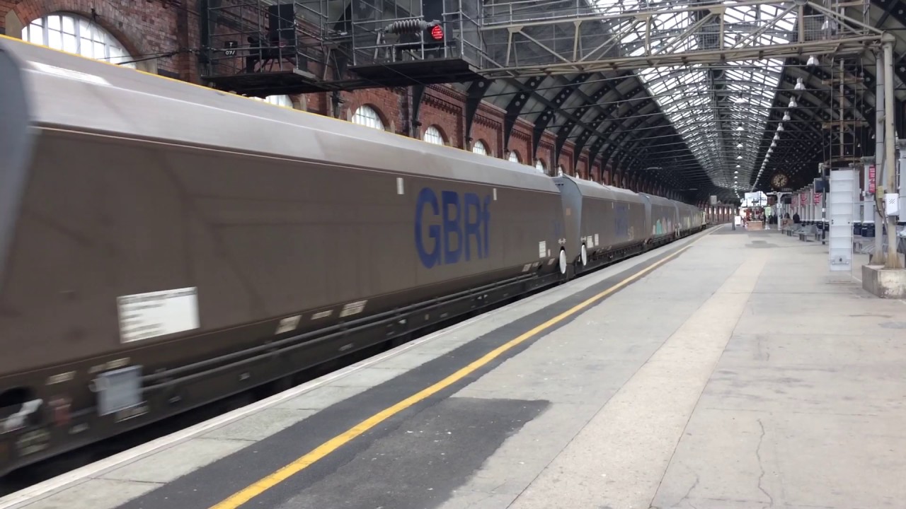 66739 working the 4N80 Doncaster Down Decoy to Tyne Coal Terminal