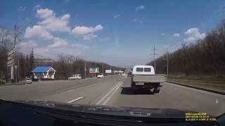 Опасные маневры лихача между Пятигорском и Иноземцево попали на видео