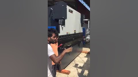 Press break machine unloading