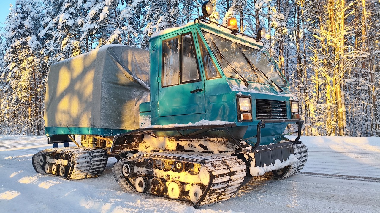 Самый комфортный снегоход  / Современные технологии в советский вездеход
