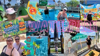 MIDDLE AGED WOMEN AT A WATERPARK | come to BIG KAHUNAS with us! #sistersaturday #220