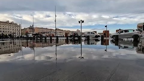 Inondations à Marseille après de fortes pluies