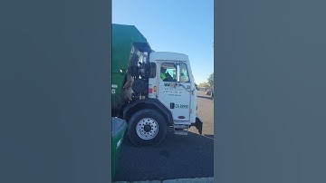 waste management side loader on recycle with a honk filmed today #shorts #subscribe