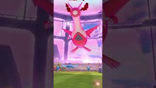 First Ever Dynamax Latias Raid And I Get Shiny