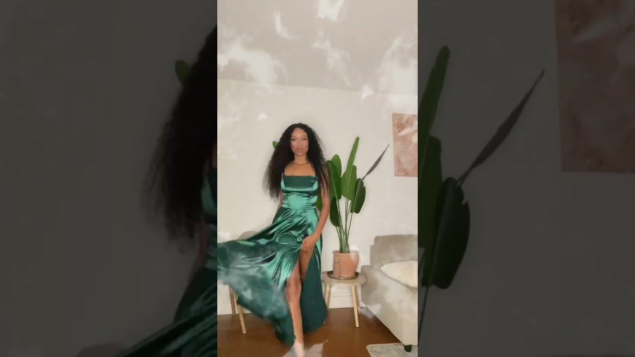 Stunning Spaghetti Straps Satin Floor Length Dress with Side Slit🎀🧸