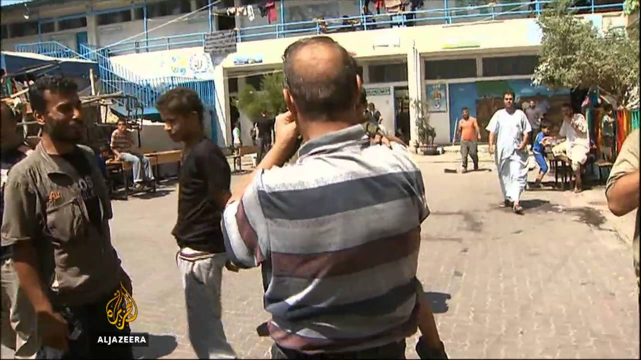 بداية مشكوك فيها للدراسة في غزة
