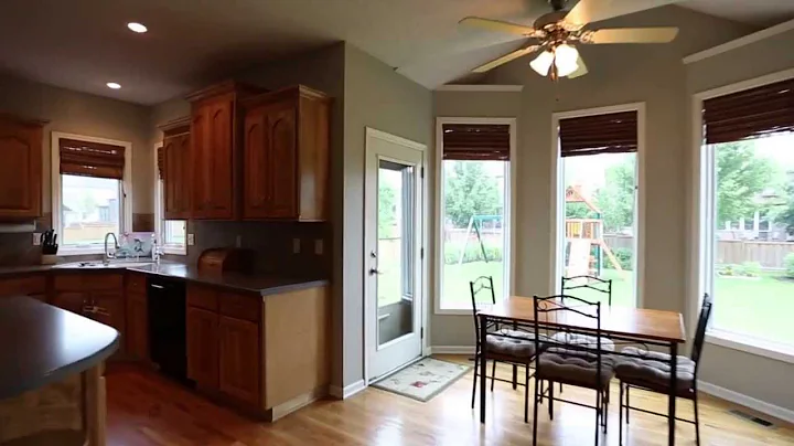 Shawnee Home Tour: 21916 W 56th Terrace (Marilyn D...