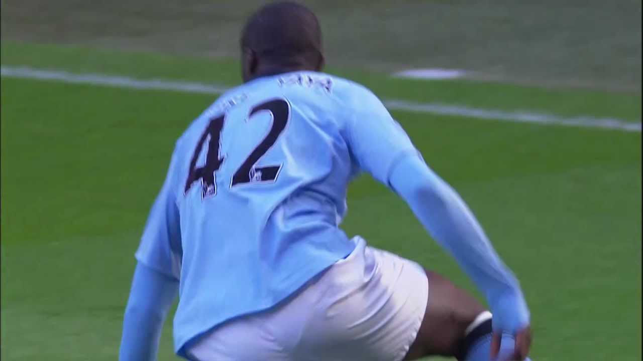 Manchester City on X: #TBT Yaya Toure celebrates his goal in a massive 6-0  win over @whufc_official in January 2014. #mcfc  / X