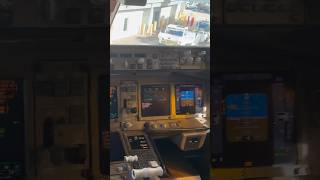 KLM B777-200 Cockpit #aviation #airfranceklm #planespotting KLM B777-200 Cockpit #aviation #airfranceklm #planespotting