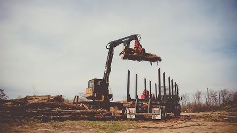 Loading logs in a CAT log loader