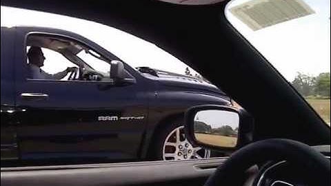 RAM SRT-10 VS Dodge Charger SRT-8