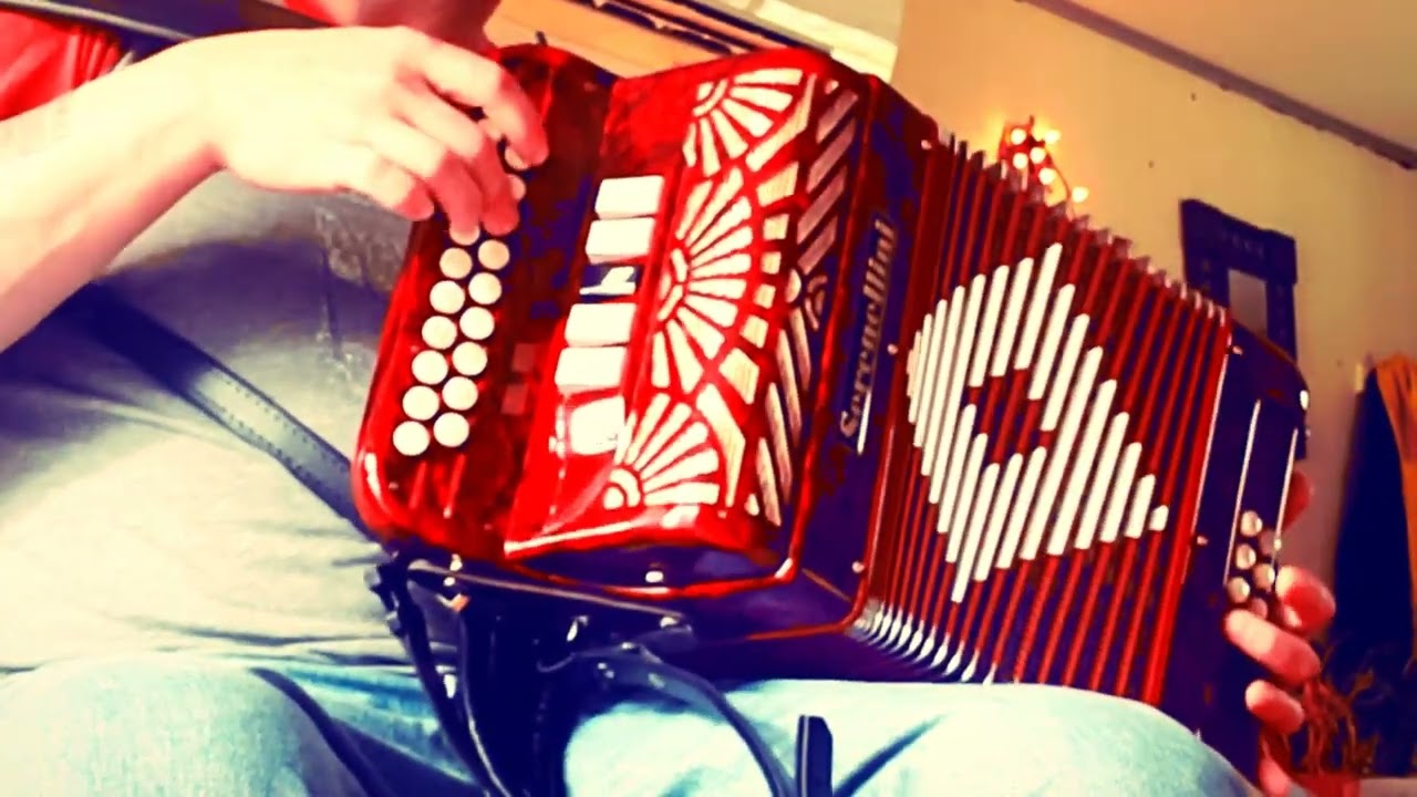 Mominette on my Serenellini