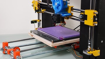 Scratchbuilt 3D Printer-  Reprap Prusa i3