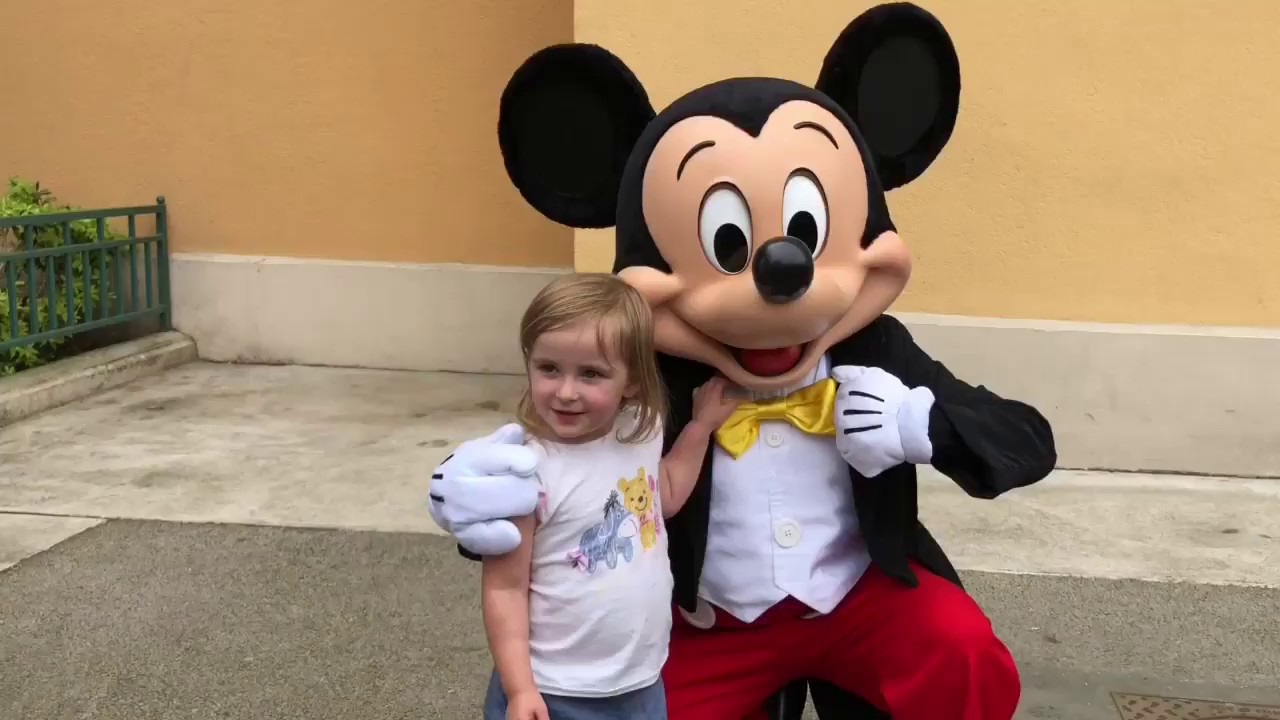 Mickey Mouse, Minnie & Pluto - Disneyland Paris