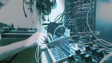 JAMUARY 2025 - Day 5 w/ Moog DFAM, Labyrinth & Matriarch, Arturia Drumbrute Impact & modular system