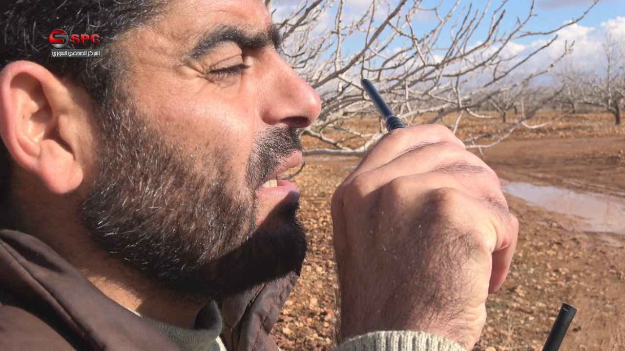 أبو غازي...صراع مرير مع الموت وإصرار على متابعة عمله كمرصد ميداني