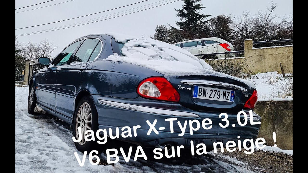 Je teste ma Jaguar X-Type 3.0L V BVA sur la neige (et un peu la glace aussi...)