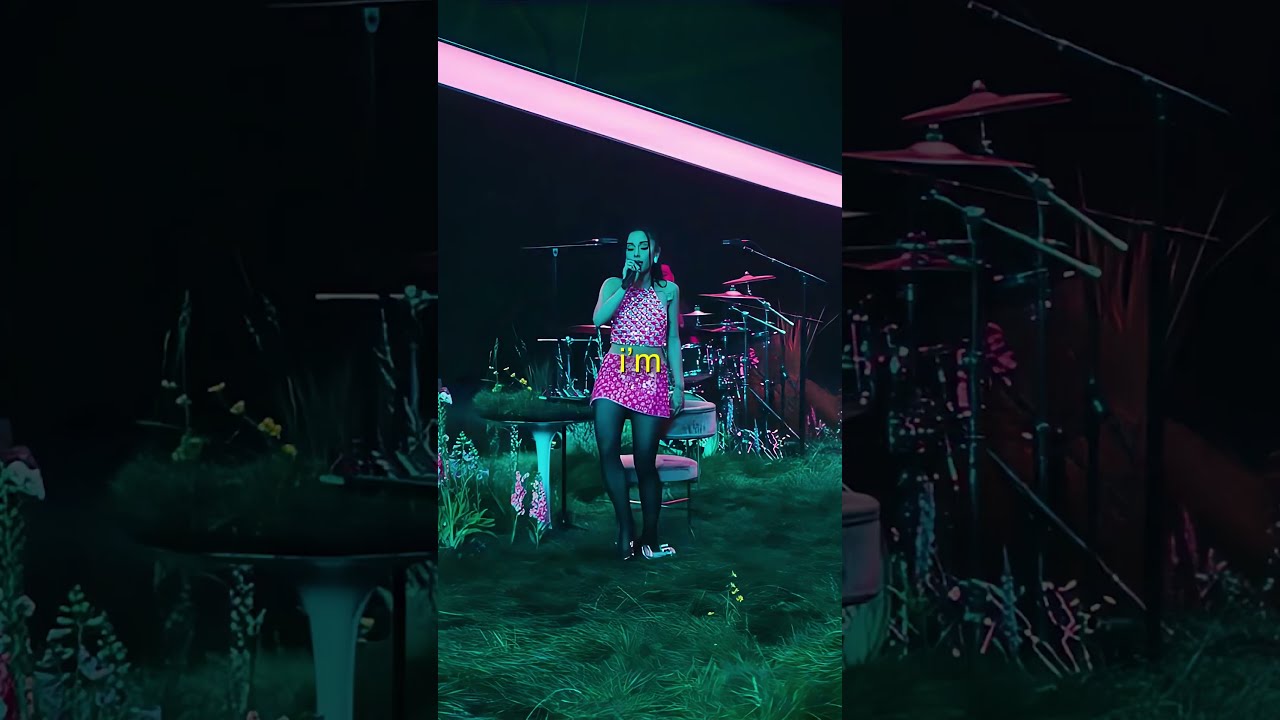 Ariana Grande PERFORMS Positions 